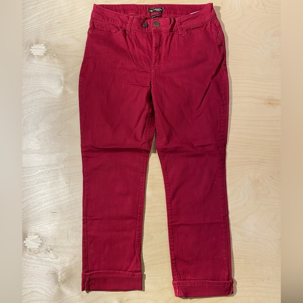 Lee Women's Vibrant Red Ankle Jeans 12 Short (QD)